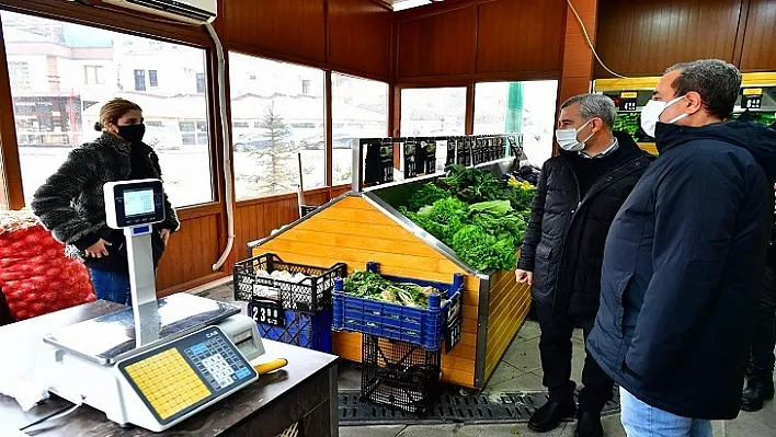 Yeşilyurt Belediyesi Yeşil Gıda Marketlere Vatandaşlar Yoğun İlgi Gösteriyor