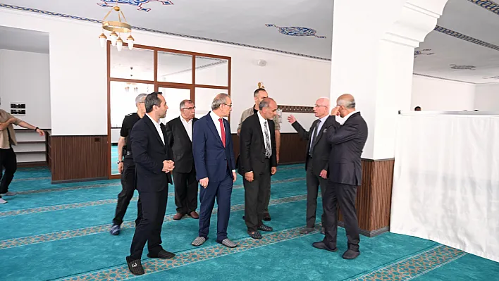 Yeşilyurt'ta Yeni Bir Manevi Mekan: Ilıcak Camii Dualarla Açıldı