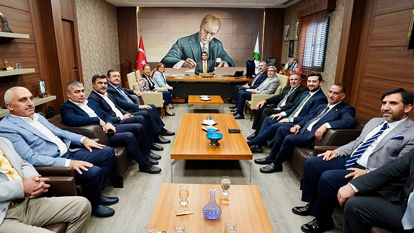 AK Parti Grup Başkan Vekili Gül Ve Başkan Şahin'den Yılmaz'a Ziyaret