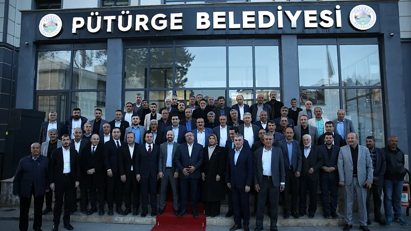 AK Parti Malatya İl Başkanı Pütürge'de Vatandaşlarla Buluştu