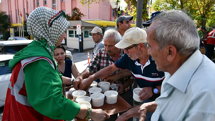 Ankara Büyükşehir Emeklilerin Yanında
