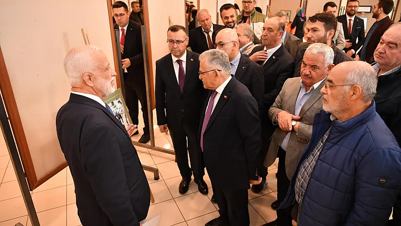 Başkan Büyükkılıç Devlet Adamı Ve Mütefekkir Aliya İzzetbegoviç'i Andı