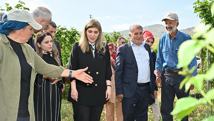 Doğanşehir'de Üreticilerle Bir Araya Gelen Ölmeztoprak'tan Destek Mesajı