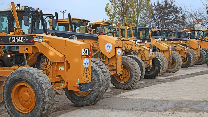Elazığ'da Kar Alarmı! Belediye 215 Personelle Teyakkuzda