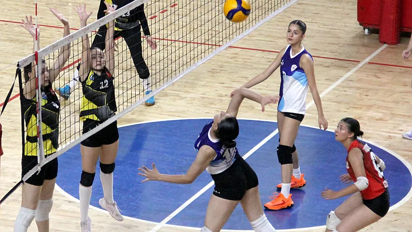 Malatya'nın Prensesleri Parkede Şov Yaptı!