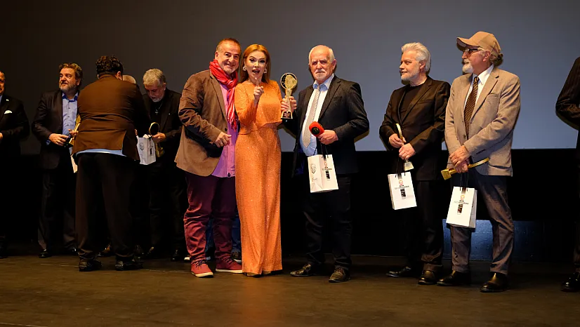 Ustaya Vefa Mesleğe Saygı Gazeteci Ödülü Şaban Mergül'ün