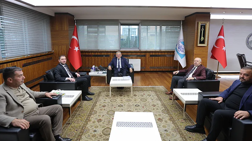 Başkan Büyükkılıç'a MHP Kayseri Heyetinden Ziyaret