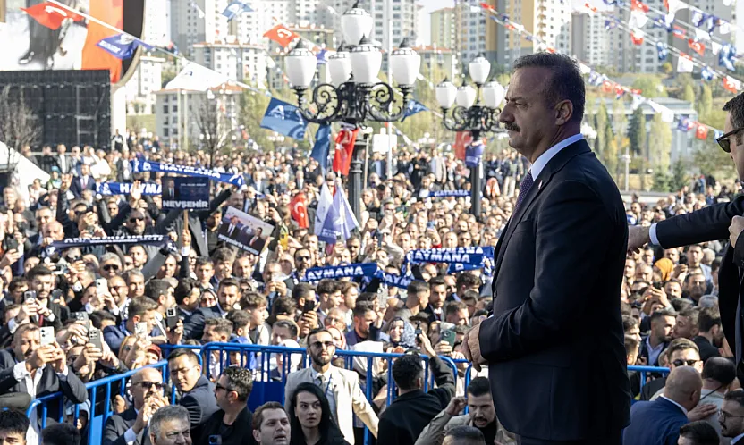 Anahtar Parti 100 Bin Üye Barajını Aştı