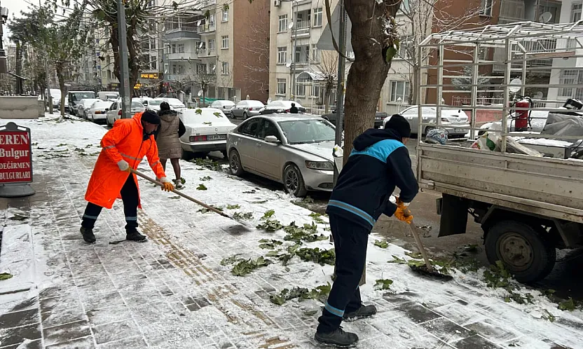 Battalgazi'de Karla Mücadele Aralıksız Sürüyor